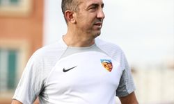 Teknik direktör Recep Uçar, Kayserispor'da ilk antrenmanına çıktı
