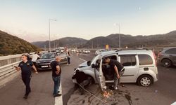 Anadolu Otoyolu'nda iki aracın karıştığı kazada 5 kişi yaralandı
