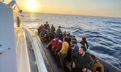 Didim açıklarında 36 düzensiz göçmen kurtarıldı
