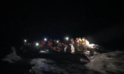 İzmir açıklarında 119 göçmen kurtarıldı, 94 göçmen yakalandı