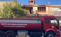 Konya'da toptancılar çarşısında bir iş yerinde çıkan yangın söndürüldü
