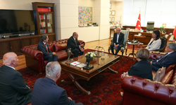 Kılıçdaroğlu, İZSİAD heyetini kabul etti