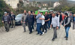 Kocaeli'de boşanma aşamasındaki erkeğin öldürdüğü kadın ve oğlu Zonguldak'ta defnedildi
