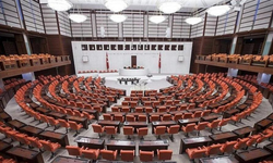 CHP'nin "Üniversite Özerkliği Araştırma Önergesi" reddedildi