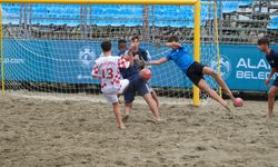 TFF Plaj Futbolu Ligi'nin Alanya etabını City Line Alanya Belediyespor kazandı
