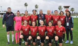 19 Yaş Altı Kadın Futbol Milli Takımı, İsveç'e mağlup oldu