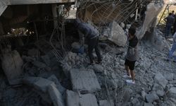 İsrail ordusu Batı Şeria'da Filistinlilere ait 2 evi patlayıcılarla yıktı