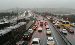 İstanbul'da trafik yoğunluğu yüzde 90