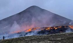 İzlanda'da 'yanardağ patlaması' alarmı: Kasaba tahliye edildi