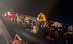 Kuzey Ege'de 32 düzensiz göçmen kurtarıldı, 116 göçmen yakalandı