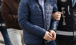 İzmir’de çok sayıda gazeteci gözaltına alındı