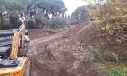 Bornova Anadolu Lisesi içindeki inşaat durduruldu