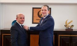 AKP’den istifa eden Büyükorman belediye başkanı YRP’den aday oldu