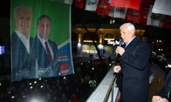 CHP Bursa Adayı Mustafa Bozbey’e coşkulu karşılama: “Gelin ve artık adaleti getirin”