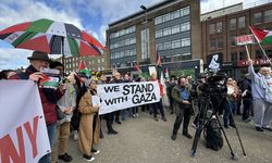 İngiltere'de 48 noktada Filistin'e destek eylemleri yapıldı