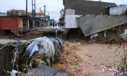 Irak'ta şiddetli yağışlar sonucu sel felaketi: Can kaybı 4'e yükseldi
