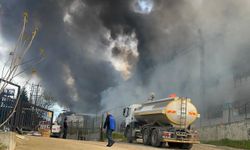 Tekirdağ'da fabrikada yangın: 6 işçi dumandan etkilendi