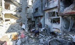 İsrail ordusunun Gazze'ye saldırılarında en az 37 Filistinli hayatını kaybetti
