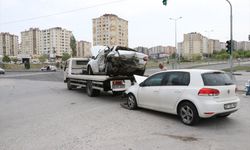 Kayseri'de iki otomobilin çarpıştığı kazada 4 kişi yaralandı