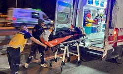 Kocaeli'de işçi servisi bariyere çarptı: 5 yaralı