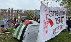 Amsterdam Üniversitesi'nde Filistin'e destek gösterisi