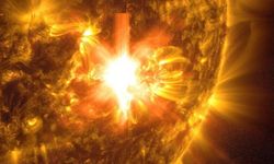 NASA, Güneş'teki patlamanın fotoğrafını yayınladı