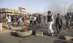 Sudan'da devam eden çatışmalarda 27 kişi hayatını kaybetti