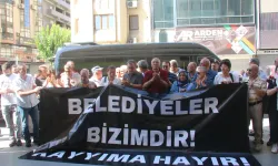 DEM Parti kayyıma karşı İstanbul ve İzmir’den Hakkari’ye yürüyüş başlattı