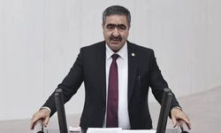 İYİ Parti'de eski milletvekili ve GİK üyesi İbrahim Halil Oral da istifa etti