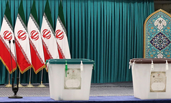 İran'da seçimde oy verme süresi ikinci defa uzatıldı