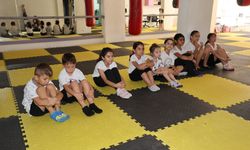 Şehzadeler Belediyesi Yaz Spor Okulları'nda jimnastik kursları başladı