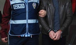 İzmir'de esnaftan tehditle haraç alan 2 kişi tutuklandı