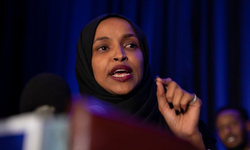 ABD'de Minnesota ön seçimini Ilhan Omar kazandı