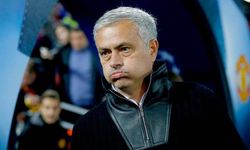 Jose Mourinho, yarın safra kesesinden ameliyat edilecek