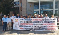 Eğitim emekçilerinden Bursa İl Milli Eğitim Müdürlüğü önünde protesto: Laiklik kırmızı çizgimizdir!