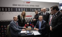 CHP Genel Başkanı Özel, Görme Engelliler Ulusal Satranç Turnuvası'na katıldı