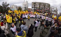 Edremit'te kamu emekçileri iş bıraktı: Sefalete teslim olmayacağız