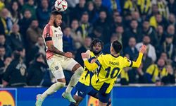 Fenerbahçe, UEFA Avrupa Ligi'nin yedinci haftasında Fransız ekibi Olimpik Lyon'la 0-0 berabere kaldı