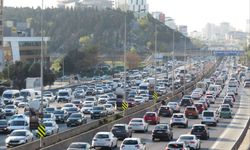 İstanbul'da bazı yollar trafiğe kapatıldı