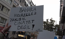 Kadınlar Bahar Aksu için Şişli'de
