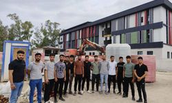 Hatay İskenderun’da, KYK Yurt Şantiyesinde işçiler eylemde