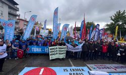 Balıkesir’de 1 Mayıs coşkusu: Emek ve demokrasi yürüyüşüyle alanlar doldu