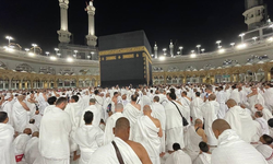 Suudi Arabistan, 75 bini aşkın kişiyi 'hac yönetmeliklerini ihlal ettiği' gerekçesiyle geri gönderildi