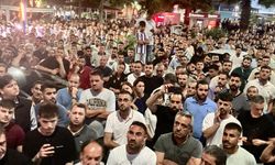 Manisalılar yoğun bakımdaki başkanları için hastane önünde