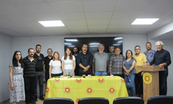 Adana'da davayı kazanan emekçiler, dokuz yıldır işe iadeyi bekliyor