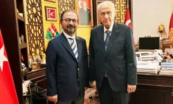 Bahçeli’ye yakın İsmet Sayhan ‘casusluk’ suçlamasıyla gözaltına alındı
