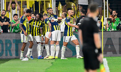 Fenerbahçe, Feyenoord’u 5-2 mağlup ederek Şampiyonlar Ligi’nde Play Off’a yükseldi