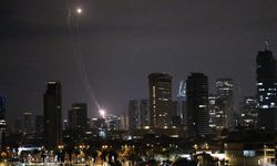 Husiler'den İsrail'e füze saldırısı: Tel Aviv'de sirenler devrede