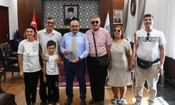 Vali Ustaoğlu’ndan Altınokta Körler Derneği’ne anlamlı kabul