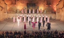 32. Uluslararası Aspendos Opera ve Bale Festivali’nde özgürlüğün dansı: ‘Zorba' ayakta alkışlandı